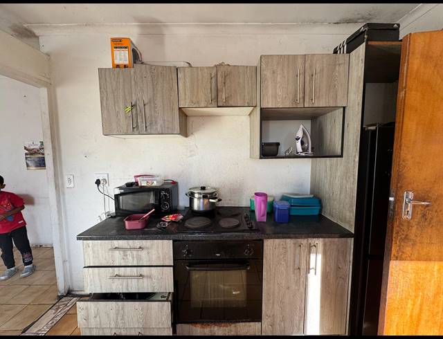 5 BEDROOM HOUSE FOR SALE IN FOREST GLADE
